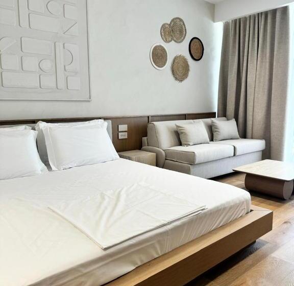 غرفة ديلوكس مطلّة علي البحر مزوَّدة بشُرفة, Ciao Borshi Boutique