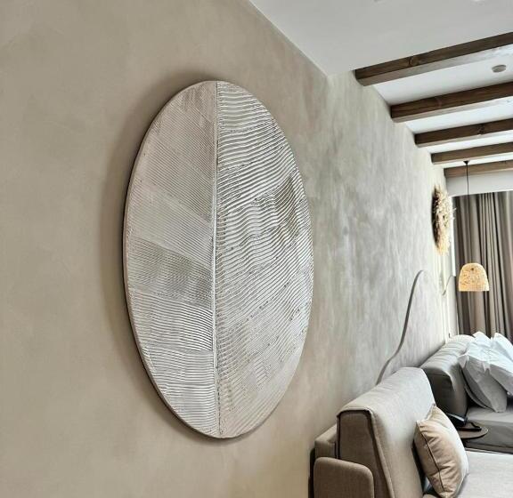 جناح ديلوكس, Ciao Borshi Boutique