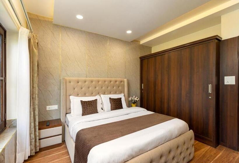 家庭套房, The Pine Retreat - Mall Road Dalhousie