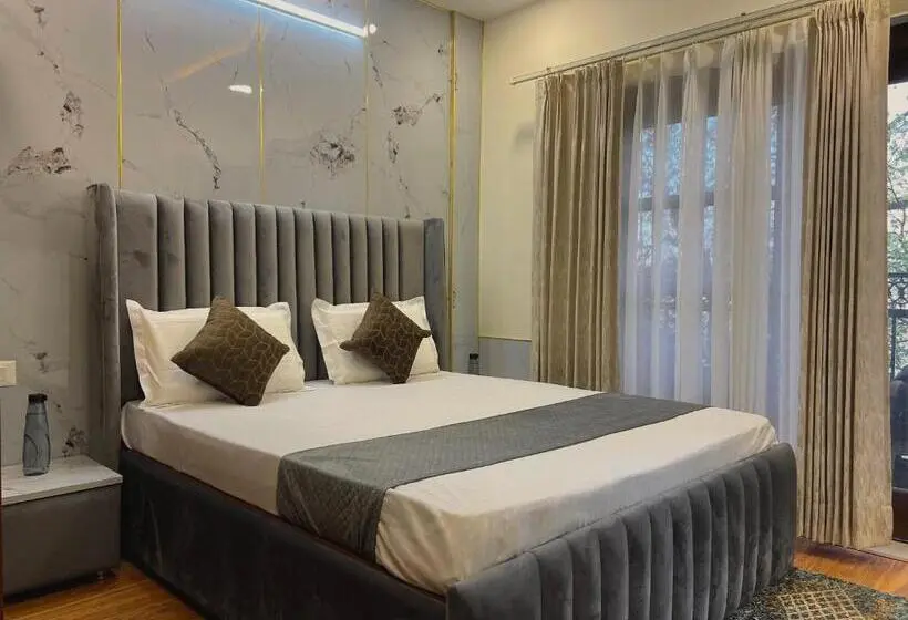 Deluxe-huone Parveke, The Pine Retreat - Mall Road Dalhousie