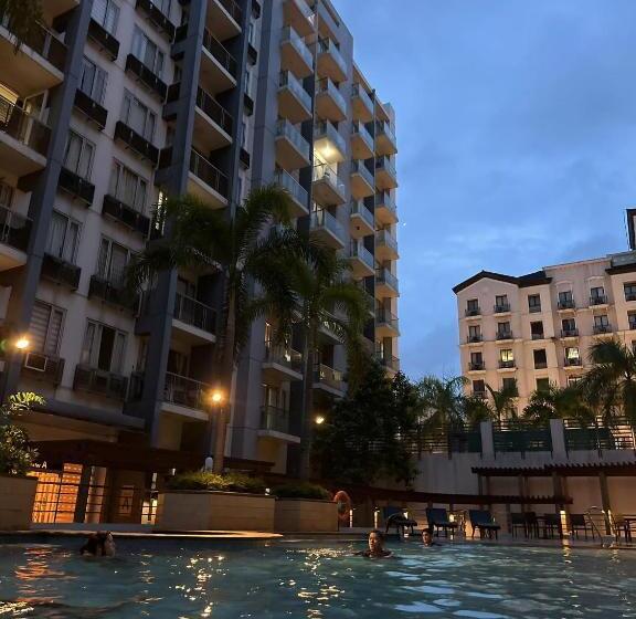 استودیو استاندارد با بالکن, One Palm Tree Villas Hyuna Place, Acros Naia T3