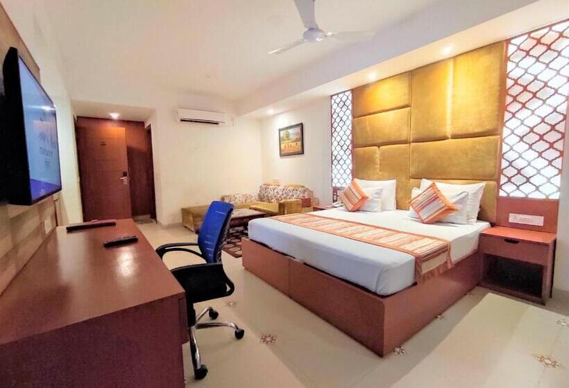 Family Suite, The Angel Hotel & Suites Near Medanta