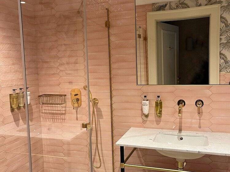 高级大房间, Unicus Palace Old Town Destigo Hotels