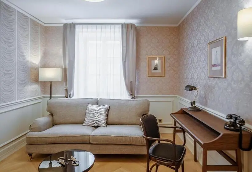اتاق سوپریور, Unicus Palace Old Town Destigo Hotels