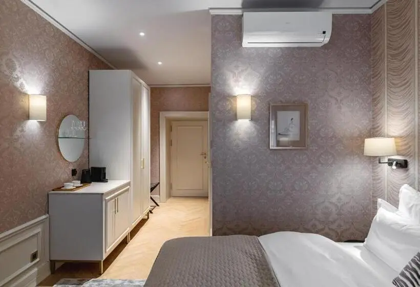 اتاق استاندارد یک نفره, Unicus Palace Old Town Destigo Hotels