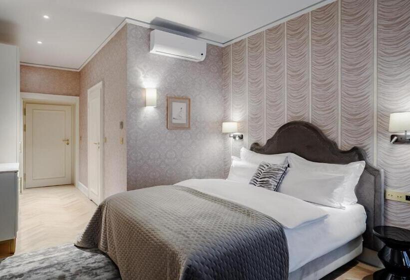 Номер Стандарт Индивидуальный, Unicus Palace Old Town   Destigo Hotels