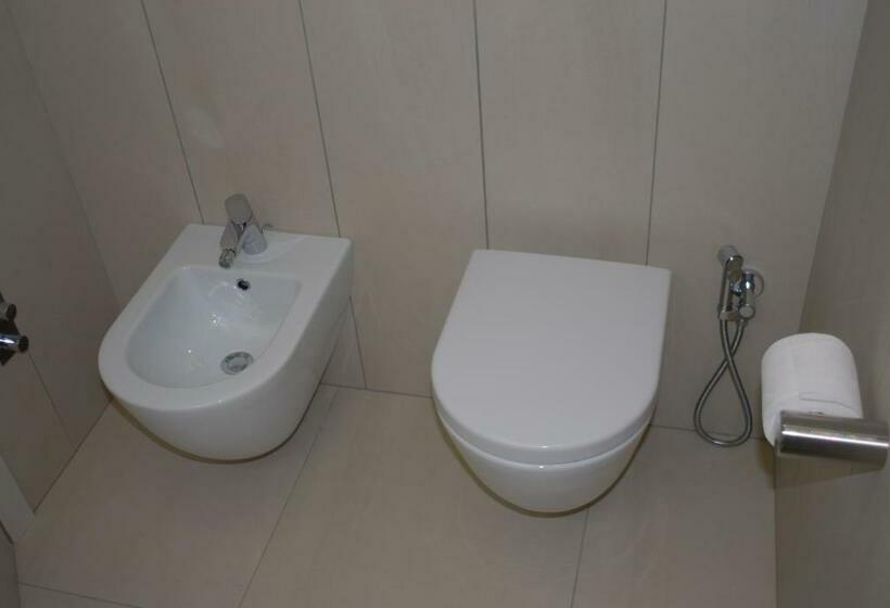 חדר קומפורט לשלושה, B&b Alciliegio