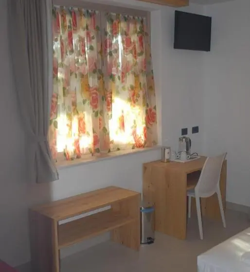 Standard Neljän Hengen Huone, B&b Alciliegio