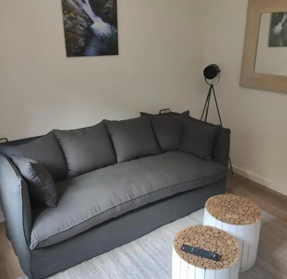 اتاق استاندارد چهار تخته, B&b La Lluna