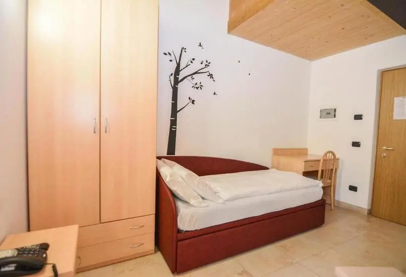 Standard Yhden Hengen Huone, Alpieve Albergo Pieve
