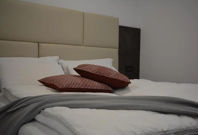 Huoneisto 1 Makuuhuone, Alpieve Albergo Pieve