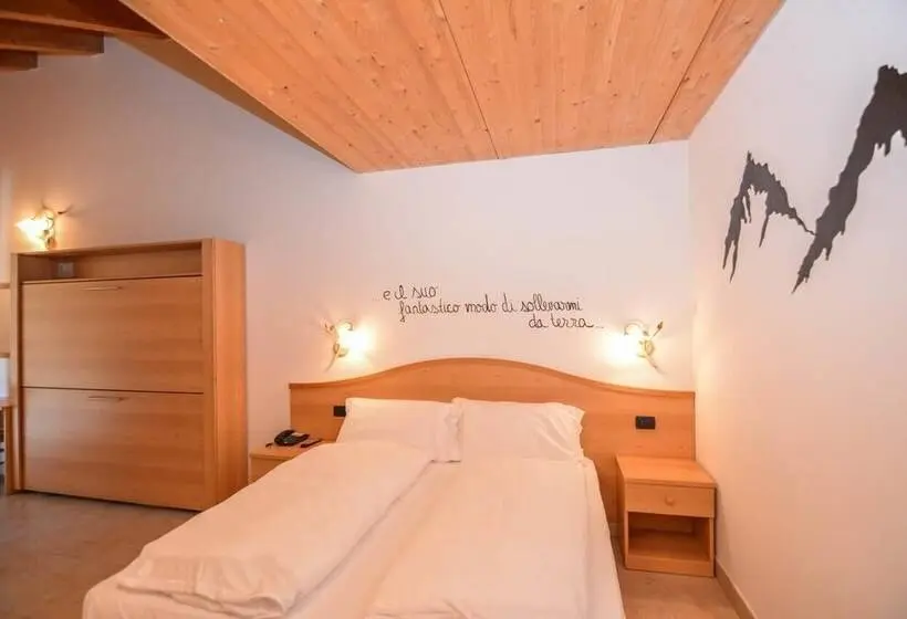 Perhehuone, Alpieve Albergo Pieve