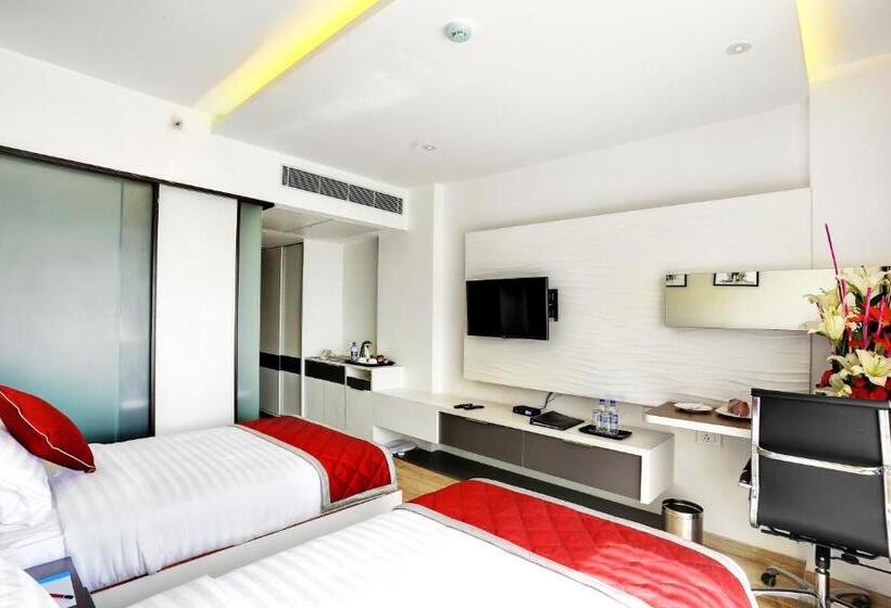 اتاق کلاب, Bhagini Icon Premier