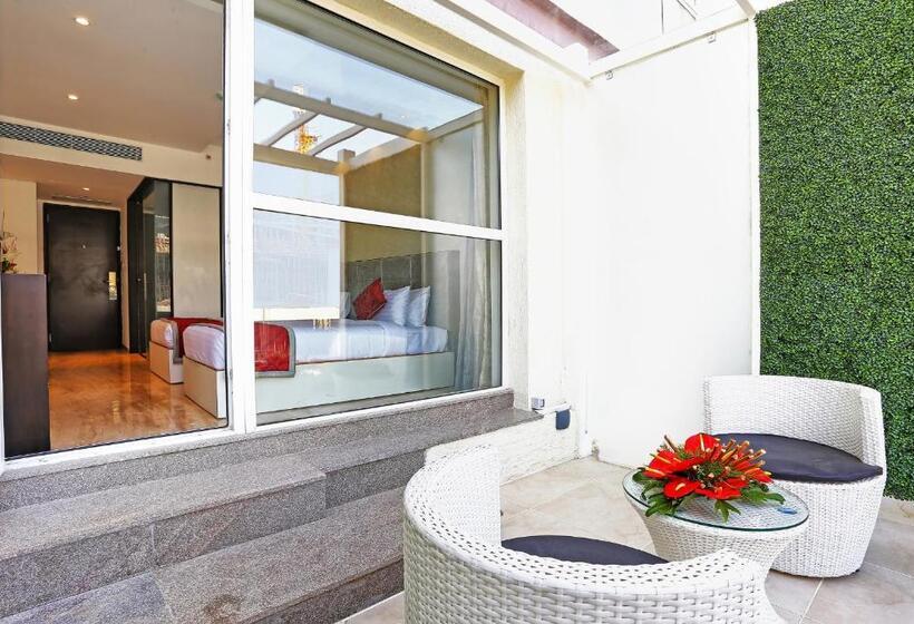 اتاق کلاب, Bhagini Icon Premier