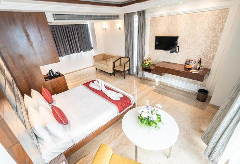 اتاق اجرایی با تخت بزرگ, Bhagini Icon Premier