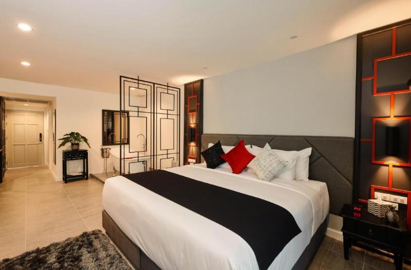 اتاق لوکس با چشم‌انداز استخر, Lantana Riverside Hoi An Boutique Hotel & Spa