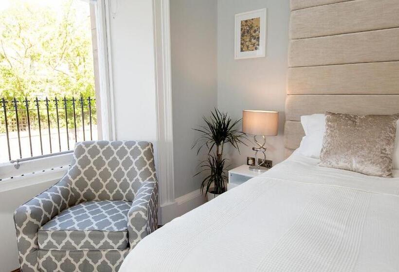 Номер Стандарт Адаптированный для Инвалидов, The Lane