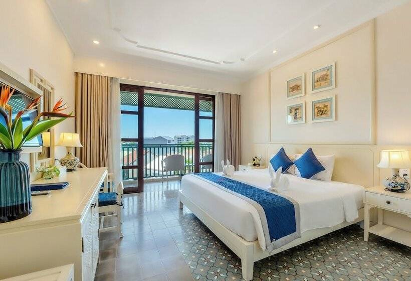 اتاق لوکس با چشم‌انداز استخر, Lantana Riverside Hoi An Boutique Hotel & Spa