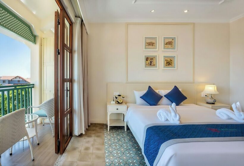 اتاق لوکس با چشم‌انداز استخر, Lantana Riverside Hoi An Boutique Hotel & Spa