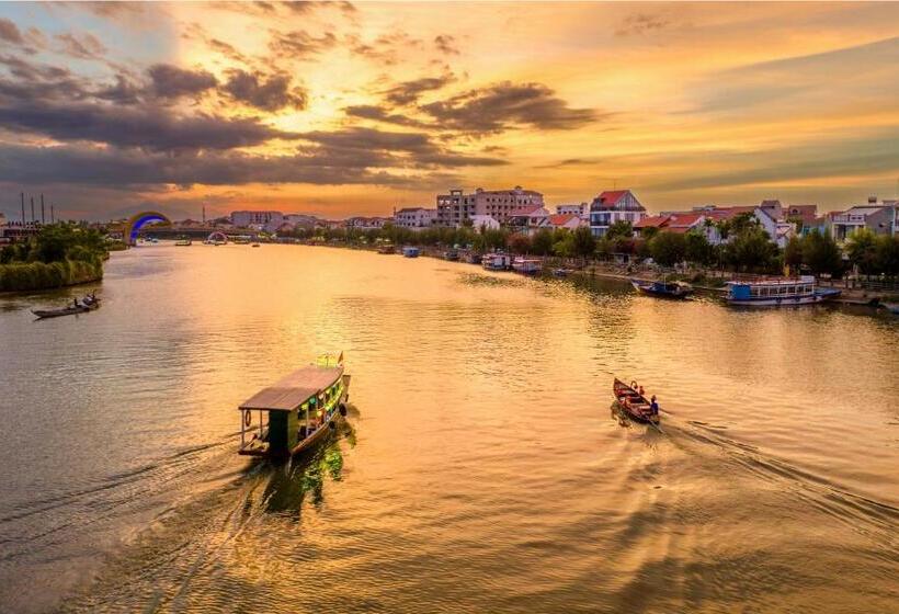 سوییت اجرایی, Lantana Riverside Hoi An Boutique Hotel & Spa