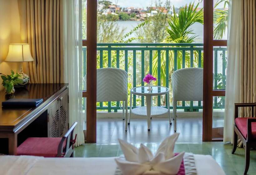 Deluxe room with river view, Lantana Riverside Hoi An Boutique Hotel & Spa