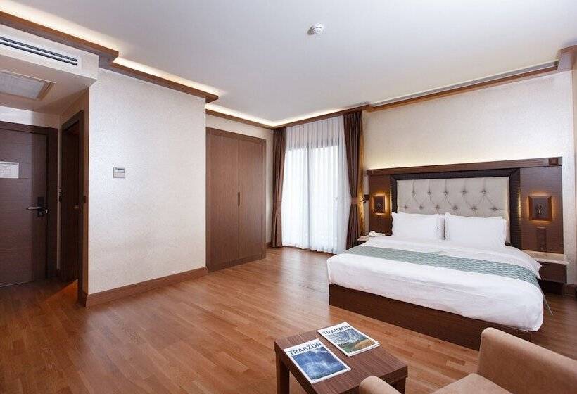 Camera Standard Vista Lago, Sera Lake Resort Hotel Spa & Aparts