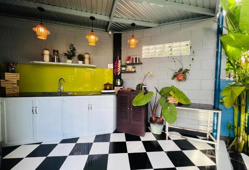 سوئیت با تخت بزرگ, Lavini Hoian Boutique Villa