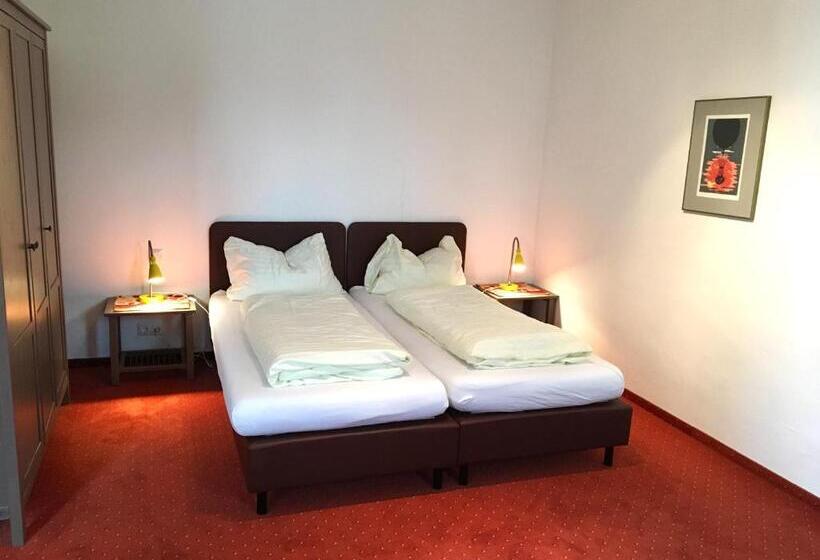 스탠다드 전망 룸, Apfelwirt