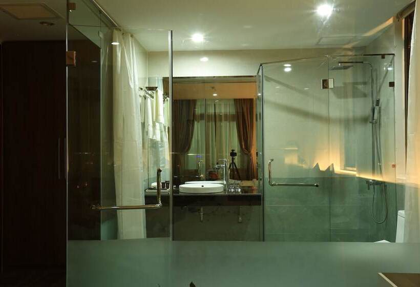 اتاق لوکس, Ckc Thien Duong