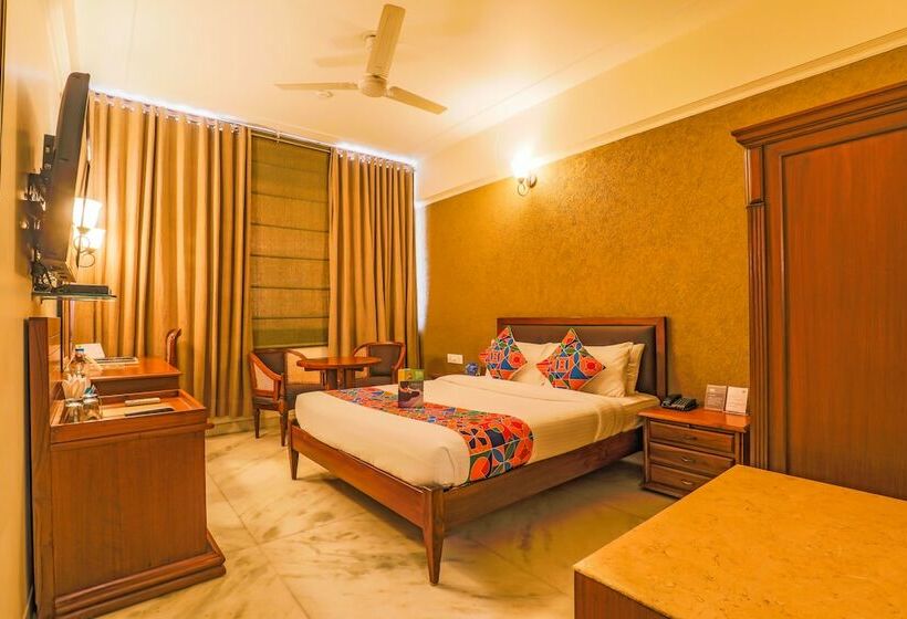 Номер Deluxe, Fabhotel Sheronz Piccadily Chowk