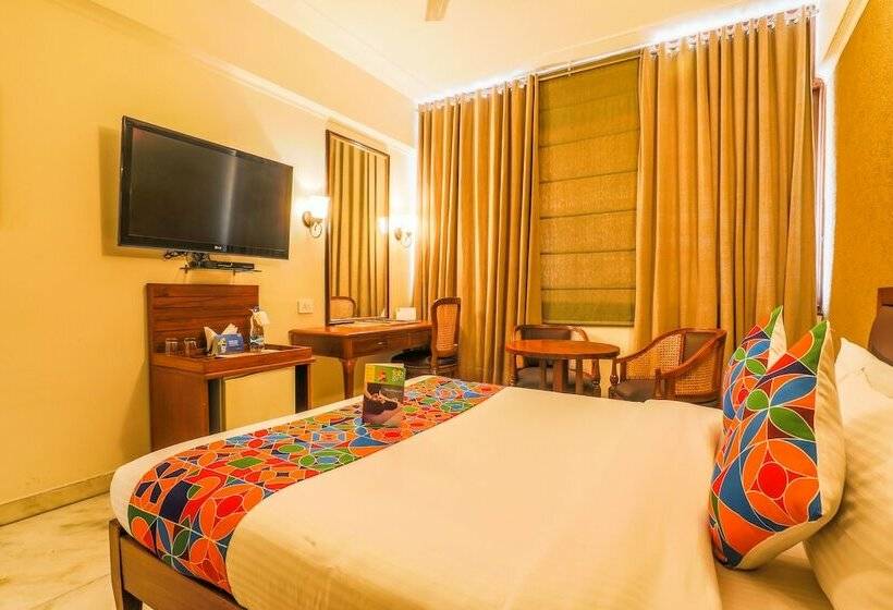 Номер Deluxe, Fabhotel Sheronz Piccadily Chowk