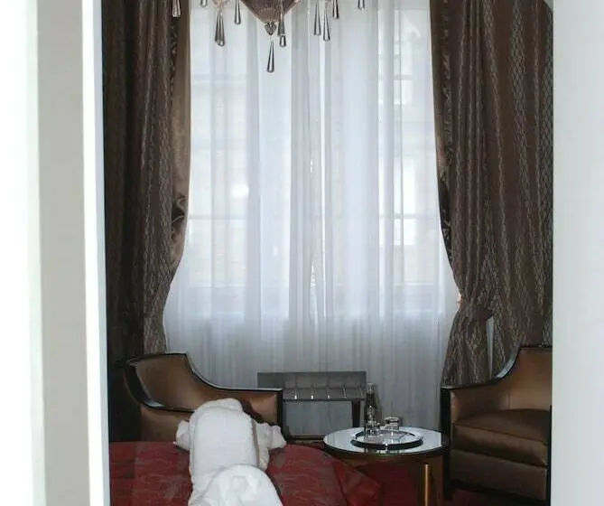 Deluxe-huone, Hôtel Victor Hugo