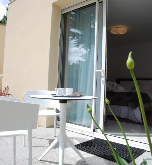 ガーデンビュースタンダードルーム, Hôtel Victor Hugo