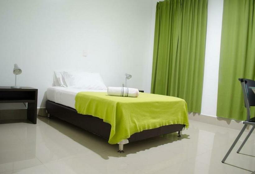 اتاق استاندارد یک نفره, Las Olas Mamonal