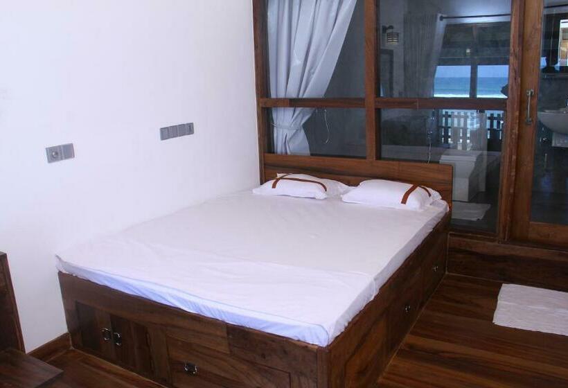 اتاق استاندارد با چشمانداز دریا, Love Birds Beach