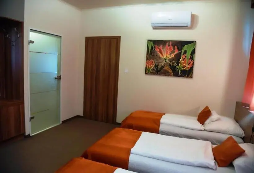 ファミリールーム, Oázis Wellness Panzio