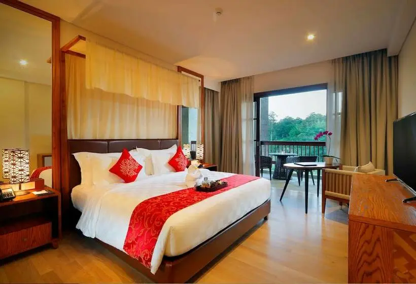 スイート（家族用）, Royal Tulip Springhill Resort Jimbaran