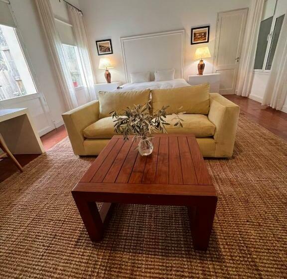 Люкс, Suites Camacho