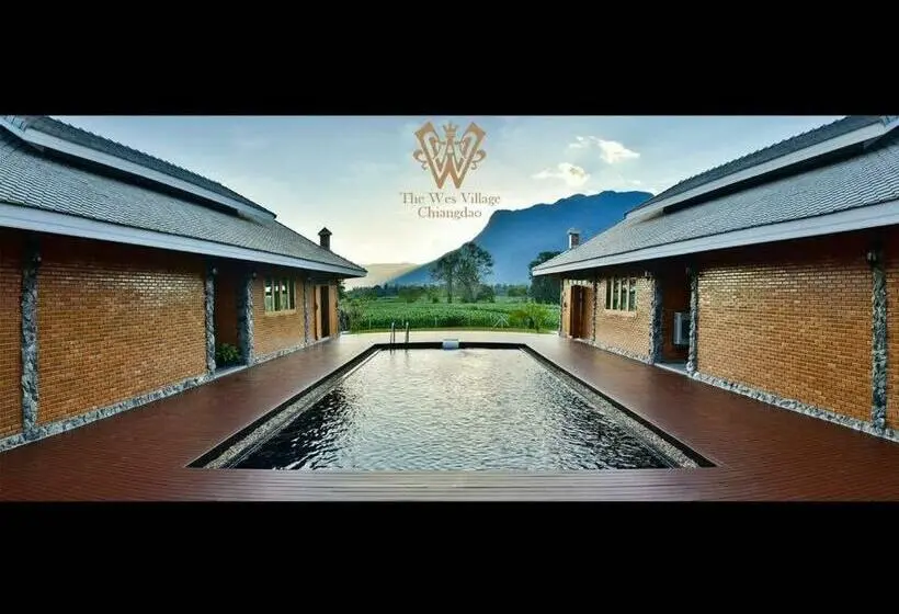 キングサイズベッドのデラックスルーム, The Wes Village, Incl Free Breakfast & 100 Thb Food Gift