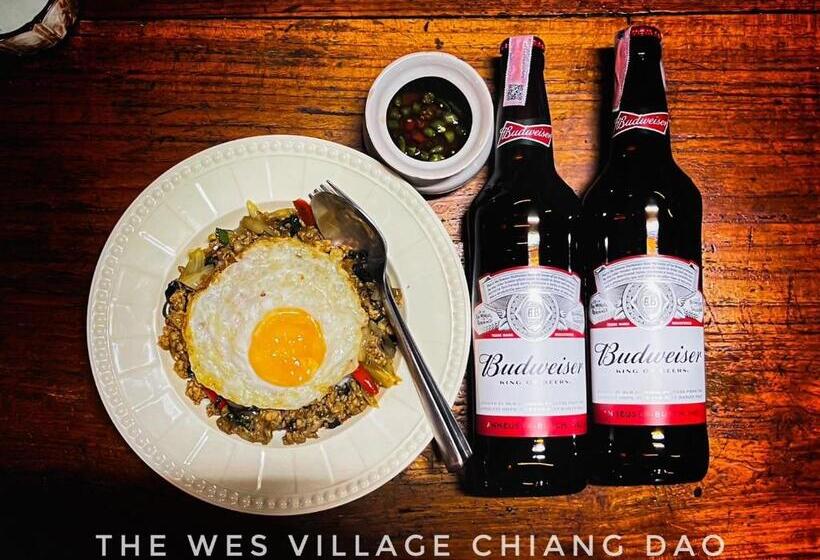 キングサイズベッドのスタンダードルーム, The Wes Village, Incl Free Breakfast & 100 Thb Food Gift