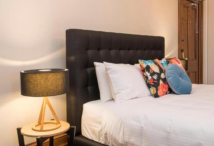 מיטת קינג בסוויטה, The Parkview Hotel Mudgee