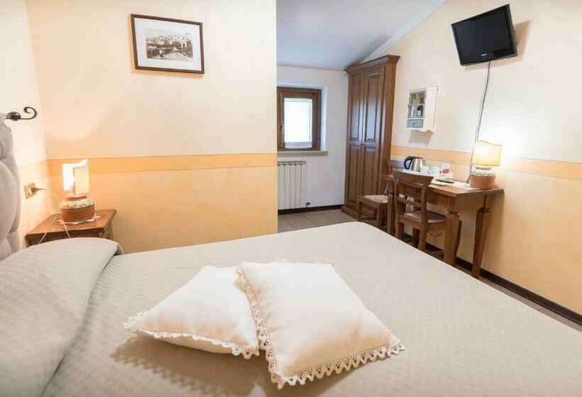 اتاق استاندارد, La Piaggia