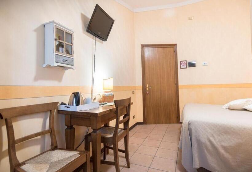 اتاق استاندارد, La Piaggia