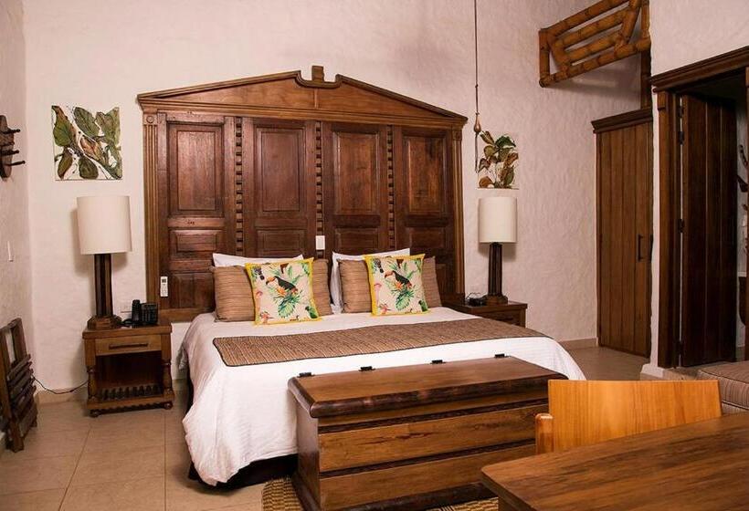 Полулюкс, Casa San Carlos Lodge Pereira