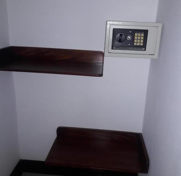 חדר דלוקס, Malinche