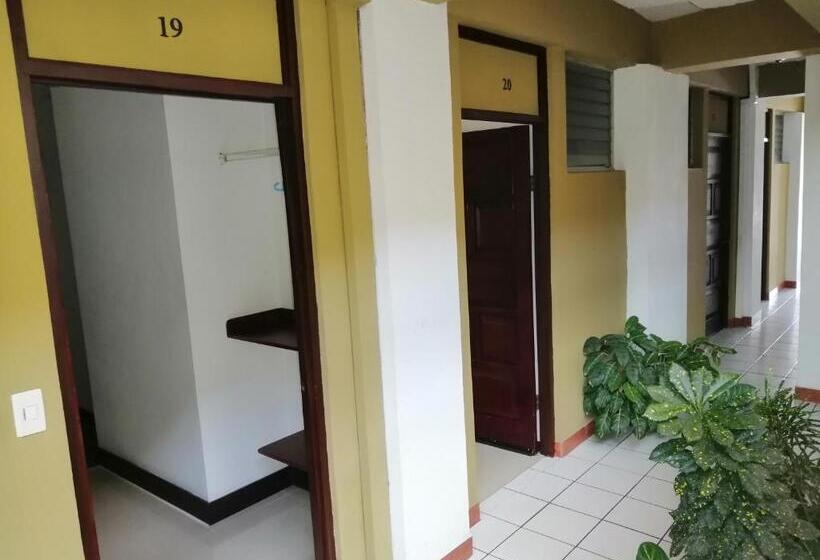 חדר סטנדרט, Malinche