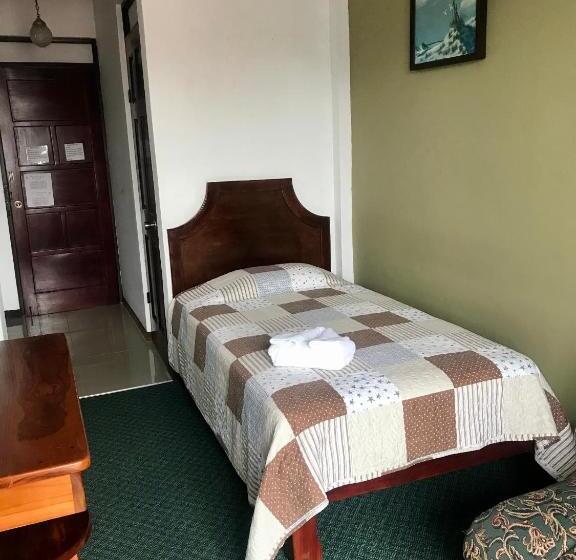 חדר סטנדרט יחיד, Malinche