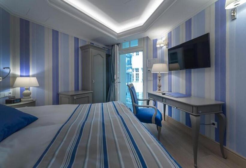 اتاق عادی, Relais Le Chevalier