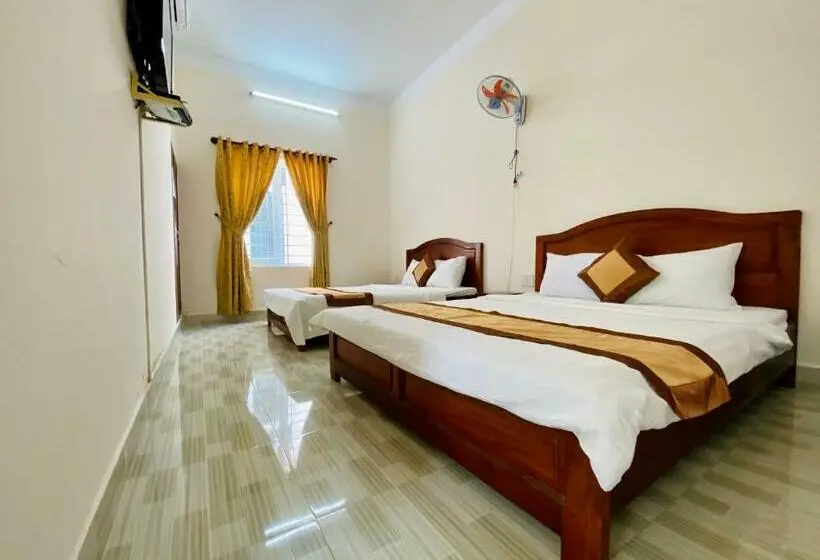 اتاق استاندارد, Thuy Thanh