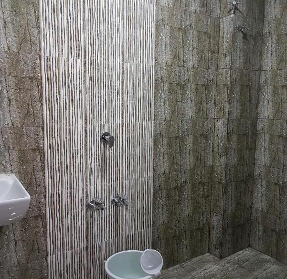 家庭间, Nova Hotel Star Palace